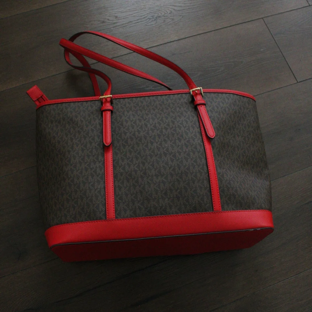 Michael Kors Red Trim Signature Tote Bag - Picture 8 of 11